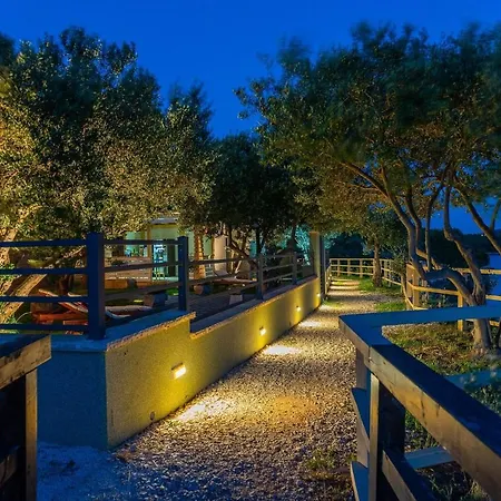 Holiday home Mobile Pecten 02 Pakostane