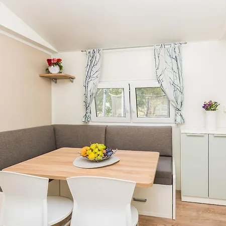 Holiday home Mobile Pecten 02 Pakostane